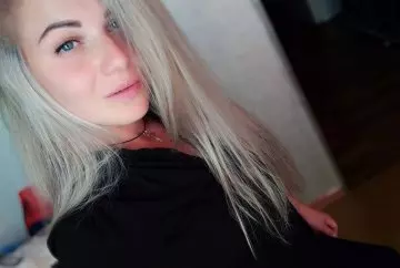 callmeswe3tie image 0